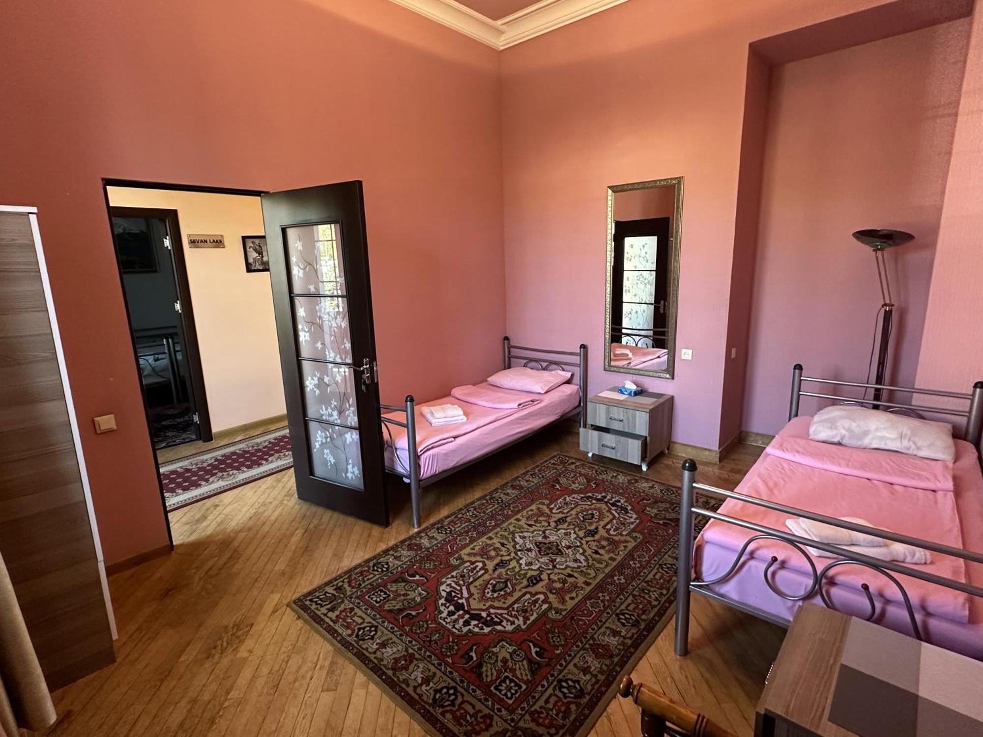 Bridge House Yerevan Armenia Luaran gambar